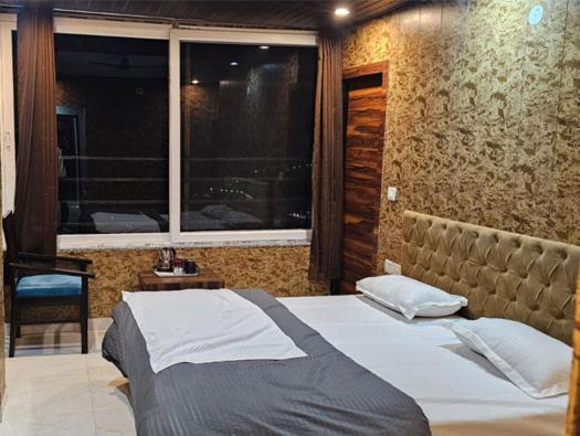 Hotel Mussoorie Gold Mary Exteriör bild