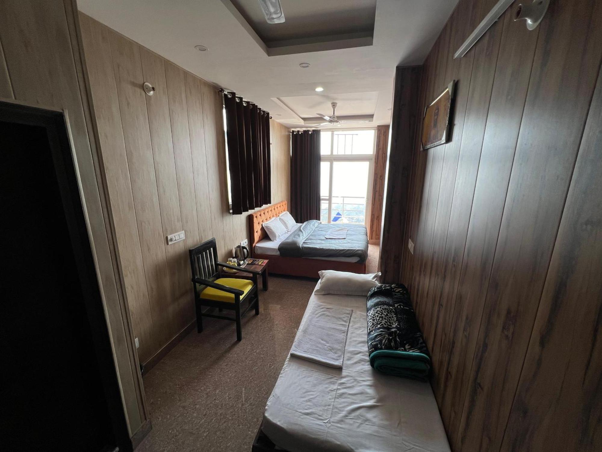 Hotel Mussoorie Gold Mary Rum bild